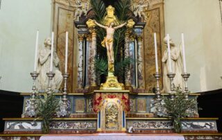 Altare Crocifisso