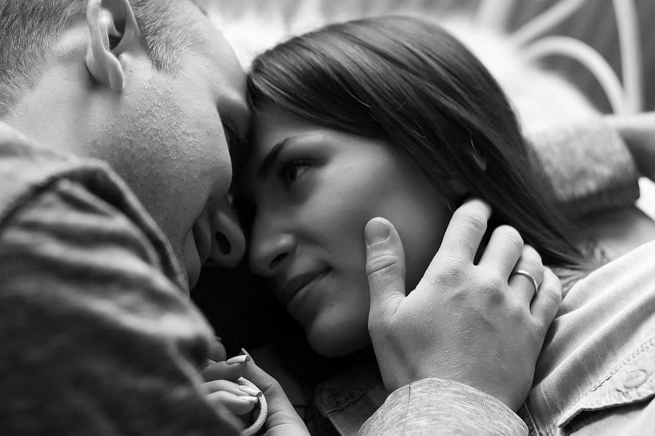amore umano Articolo: La riproduzione programmata: PMA e utero artificiale